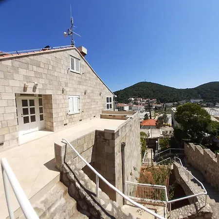 3 Bedroom With Terrace & Sea View * Dubrovnik